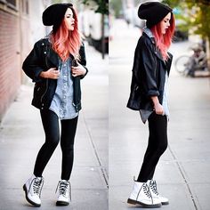 . Punk Dress Outfit, Doc Martens Outfit Winter, Kemeja Denim, Outfit Converse, Rock Dress, Combat Boot Outfit, Moda Grunge, Converse Outfits, Doc Martens Outfit