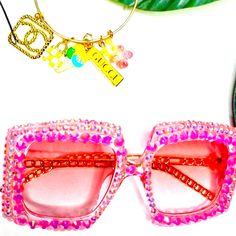 Pink Boss Up Shades Gradient Lens Glass Sunglasses As Gift, Gradient Glass Sunglasses As A Gift, Multicolor Glass Sunglasses As Gift, Adjustable Clear Sunglasses For Parties, Party Sunglasses With Square Glass Frame, Summer Gift Sunglasses With Glass Material, Pink Square Frame Sunglasses For Party, Trendy Tinted Sunglasses As Gift, Trendy Sunglasses For Spring Gift