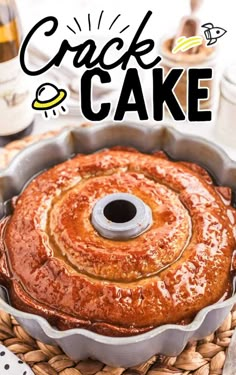 Crack Cake - Spaceships and Laser Beams Lemon Cake Mix Recipe, Bundt Recipes, Easy Cakes To Make, Wine Cake, Hummingbird Cake, Boxed Cake, Vanilla Cake Mixes, Dump Cakes, Mix Recipes