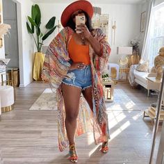 Animal Print Kimono, Looks Jeans, Fest Outfits, Sunset Boulevard, Vacay Outfits, Trendy Fashion Outfits, Print Kimonos, 1st Anniversary