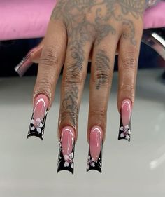 Nails For Senior Pictures, Gold Duck Nails, Duck Nails Acrylic, Acuity Booking Site, Tapered Square Nails, Black Acrylic Nails, Punk Nails, Duck Nails