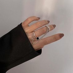 Trendy Silver Chain Ring As Gift, Trendy Silver Chain Ring Gift, Trendy Silver Rings With Adjustable Chain, Silver Open Chain Ring, Trendy Adjustable Chain Open Ring, Trendy Adjustable Open Chain Ring, Modern Adjustable Chain Ring, Trendy Silver Metal Chain Ring, Silver Minimalist Chain Ring