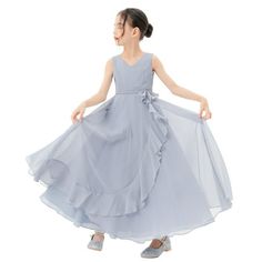 This gorgeous flower girl dress made out of a chiffon bodice with relaxed A-line skirt. The skirt has 3 layers, top 1st layer is made of chiffon, 2nd and 3rd layers are soft satin lining to bring comfort to your little girl while wearing the dress. Size: 8.  Color: Blue.  Gender: female.  Age Group: kids. Recital Dress, Chiffon Flower Girl Dress, Girls Ball Gown, Wedding Dresses For Kids, Formal Evening Gown, Costumes Kids, Fancy Gowns, Flower Girl Dresses Tutu, Kids Dress Wear