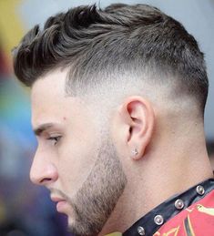 Modern Mohawk, Mens Messy Hairstyles, New Beard Style, Hairstyles For Teenage Guys, Fade Haircut Styles, Drop Fade Haircut, Military Haircut, Black Beard