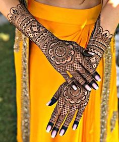 Mehendi designs, bridal mehendi designs, trending mehendi designs, arabic mehendi designs, indian mehendi designs, full hand mehendi designs, bridal mehendi, heena, trending, bridal inspo Indian Mehandi, Mehandi Wedding, Karva Chauth Mehndi Designs, Wedding Henna Designs, Mehndi Bride, Mehndi Designs Bridal Hands