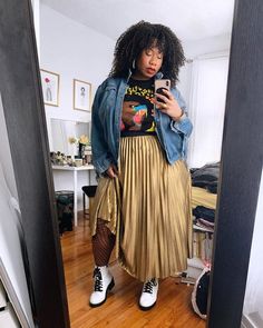 Kelly Augustine, Tee Outfits, Plus Size Looks, Nyc Style, Look Plus Size, Wardrobe Ideas, A Skirt, Curvy Girl Fashion, Curvy Girl Outfits