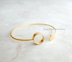 Fashion simple geometry bangle Length, 6.2cm in diameter Minimalist Bangle With Simple Design, Minimalist Simple Bangle Jewelry, Adjustable Metal Bangle In Minimalist Style, Adjustable Minimalist Metal Bangle, Adjustable Modern Bangle, Modern Adjustable Round Bangle, Modern Bangle Bracelet With Simple Design, Modern Simple Bangle Bracelet, Modern Metal Round Cuff Bracelet