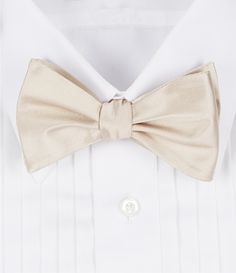 From Cremieux&#x2C; this bow tie features:         stylish handmade design silk Made in the USA from European silk. Classic Pre-tied Bow Tie For Formal Occasions, Luxury Satin Bow For Party, Classic Pre-tied Satin Bow, Classic Pre-tied Decorative Bow, Classic Pre-tied Tie With Decorative Bow, Elegant Pre-tied Satin Bow, Classic Bow Ties For Parties, Classic Bow Ties For Party, Dapper Formal Bow With Tie Back