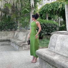 Dress Made Of Linen Fabric. Spring Green Sheath Maxi Dress, Green Sheath Sleeveless Dress For Summer, Green Sleeveless Sheath Dress For Summer, Fitted Green Sleeveless Maxi Dress, Green Fitted Sleeveless Maxi Dress, Zara Green Sleeveless Midi Dress, Green Sheath Midi Dress For Spring, Fitted Green Maxi Dress By Zara, Fitted Green Zara Maxi Dress