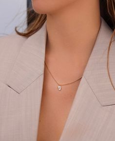 The Mini Palm Leaf necklace features baguette cut diamonds set in 18K white, yellow, or rose gold. This exceptionally delicate pendant is a prime example of the superb quality of Anita Ko designs. Easily layer in with your stack to showcase unmatched craftsmanship and sophistication. Delicate Pendant, Anita Ko, Baguette Cut Diamond, Leaf Necklace, Baguette Cut, Palm Leaf, Metal Necklaces, Round Brilliant Cut Diamond, Best Brand