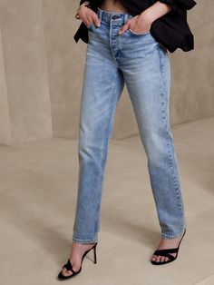 The Straight Jean | Banana Republic Vintage Straight Leg Jeans Outfits, Best Straight Leg Jeans For Women, How To Wear Straight Leg Jeans Outfits, High Rise Straight Jeans Outfit, Slim Straight Jeans Outfit, Slim Jeans Outfit, Straight Jeans Women, Straight Jeans Outfit, Straight Leg Jeans Outfits