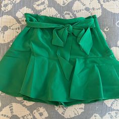 Nwt, Never Worn, Built In Shorts Casual Solid Color Belted Skirt, Chic Belted Short Skort, Belted Mini Length Shorts, Chic Short Belted Skirt, Chic Short Mini Skirt For Brunch, Belted Mini Shorts, Short Summer Skirt For Workwear, Short Summer Workwear Skirt, Summer Workwear Short Skirt