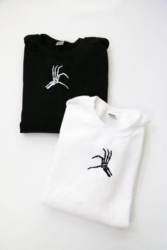 ✰COMES WITH TWO! Item 1 refers to the left hand Item 2 refers to the right hand Examples: Photo 1 features: Black X White Thread, White X Black Thread ✰Embroidered Matching Sets✰UNISEX✰Hand drawn and designed✰Super soft and comfy! Tshirts For Couple, Hoodies Unisex Design, Matching Shirt Designs, Embroidered Couple Hoodie, Embroidery Matching Hoodies, Matching Embroidery Designs, Couple Embroidery Design Hoodie, Couple Design Tshirt, Matching T Shirts Couple