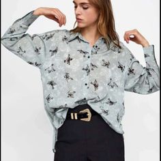 Zara Silky Printed Shirt With Bird Pattern. Graphic Print Blouse For Office In Fall, Graphic Print Office Blouse For Fall, Fall Office Blouse With Graphic Print, Casual Printed Office Shirt, Spring Office Shirt With Graphic Print, Chic Button-up Shirt With Graphic Print, Casual Graphic Print Blouse For Work, Graphic Print Office Tops For Fall, Casual Workwear Blouse With Graphic Print