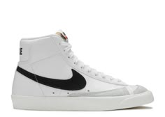 Cute Simple Shoes, Nike Blazers 77, Blazer 77, 11 Birthday, Blazer Mid 77 Vintage, Nike Blazers, Preppy Shoes, Flight Club, Fab Shoes