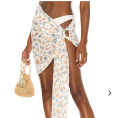 I Have Never Worn This, But It’s Super Cute For The Beach Or On Vacation Over Bathing Suit Color: Yellow Shell Print Los Angeles Lifestyle, Shell Print, California Cool, Victoria Dress, Star Dress, Lovers And Friends, Trina Turk, Sarong, Trending Dresses