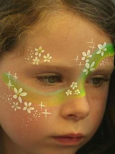 Fairy Princess Face Paint, Fairy Facepainting Easy, Simple Fairy Face Paint, Magical Face Paint, Plant Face Paint, Woodland Fairy Face Paint, Cute Facepainting Ideas For Teens