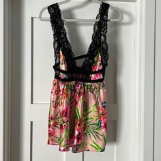 Victoria Secret Lingerie Dress Size S Butterfly Print So Cute On! Never Worn No Tags Flirty Pink V-neck Sleepwear, Feminine Pink Camisole For Vacation, Pink Floral Print V-neck Camisole, Victoria's Secret Camisole For Vacation, Pink Camisole Sleepwear For Vacation, Pink Sleepwear With Floral Print And Spaghetti Straps, Pink Spring Camisole For Bedtime, Pink Coquette Camisole For Summer, Pink Floral Print Camisole For Vacation