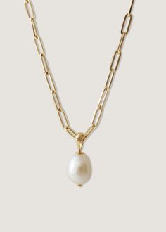 Featuring our best selling Baroque Pearl Pendant I—choose from any of our necklace chains.Baroque pearls are naturally formed in the mollusk, and their finite beauty is derived from asymmetric silhouettes—making each pearl unique. Each pearl is one of a kind. Pearl Care: Pearls are organic gemstones, and are vulnerable to acid and extreme humidity, and are not meant to be worn in the shower. To extend the life of your piece, we recommend removing while swimming or using harsh products. 14k solid Pearl Pendant Necklace With Chain, Pearl Pendant Chain Necklace With Pearl Chain, Adjustable Pearl Pendant Chain Necklace, Teardrop Akoya Pearl Chain Necklaces, Akoya Pearl Teardrop Necklaces With Pearl Chain, Teardrop Akoya Pearl Necklaces With Pearl Chain, Pearl Pendant Necklace With Pearl Drop, Pearl Pendant Chain Necklace, Akoya Pearl Teardrop Necklace With Pearl Chain