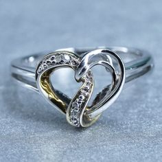 Size 7.75, vintage Sterling 925 silver wedding ring, heart with diamond, stamped 925 Wedding Ring Heart, Heart Wedding Rings, Silver Wedding Ring, Ring Heart, Silver Wedding Rings, Savannah Ga, Silver Wedding, Savannah, Wedding Ring