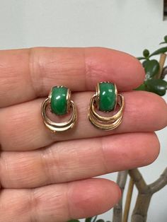 14K gold Earrings Emerald Cabochon .  These are absolutely Stunning. Weight is 4.6 Grams on MY SCALE. Measure .70" x .50"  Will ship Priority Insured    For more items click on :  http://www.etsy.com/shop/MISSIONMOD?ref=pr_shop_more  **ALL METALS AND STONES ARE TESTED TO BE SUCH,BUY WITH CONFIDENCE THAT HERE AT MISSION*MOD WE STRIVE TO BRING YOU THE BEST WE CAN FIND...RANGING FROM VINTAGE TO ANTIQUE JEWELRY, CLOTHING AND EVERYTHING ELSE IN BETWEEN**  CHECK OUT OUR OTHER JEWELRY, INCLUDING  CHARM Emerald Cabochon, Earrings Emerald, Jewelry Clothing, Bridal Blouse, Bridal Blouse Designs, Antique Clothing, Vintage Clothing, Antique Jewelry, Blouse Designs