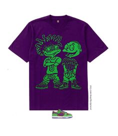 `.~-~---This  beautiful Screen printed graphic tee is a must for your closet !Brand new 100% cotton  6.oz  Purple  tshirt featuring a screen printed image using Green plastisol ink. A Great shirt to complete your outfit for the nike dunk veneer neakers. Whether you're looking for a shirt to match your nike veneer dunks  sneakers or simply a piece to compliment your outfit, this tshirt will become your favorite tshirt. Consisting of a Green screen printed image this is a  must have and a A great Green And Purple Outfit, Dunks Sneakers, Green Dreads, Purple Tshirt, Baskets Nike, Green Tee, Purple Outfits, Matching Tees, Purple Shirt