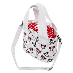 You’ll feel like you’re floating from joy with the Loungefly Disney Mickey & Minnie Mouse Balloon Crossbody Bag. This eye-catching accessory enables you to carry your essentials while displaying your passion for the park. The Disney Mickey & Minnie Mouse Balloon Crossbody Bag is made of vegan leather (polyurethane). Bag has an adjustable shoulder strap, sturdy metal hardware, and features printed details. Take note of the coordinating design of the inside lining fabric. Please note: Patt Minnie Mouse Balloons, Mickey Mouse Bag, Mickey Mouse Balloons, Minnie Y Mickey Mouse, Loungefly Bag, Loungefly Disney, Printed Handbags, Vegan Leather Bag, Disney Kids