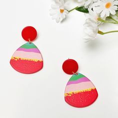 These gorgeous handmade earrings are hand painted and designed by me, you’ll definitely get asked for these unique earrings, especially since they’re not found anywhere but here ❤️ Details: •Length: 5.5cm”•Width: 3cm”•Post back closure •Color: Red Anywhere But Here, Quirky Jewelry, Resin Projects, Clay Jewelry Diy, Resin Earrings, Clay Creations, Tear Drop, Unique Earrings, Clay Jewelry