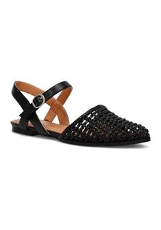 Elevate your style with the Anastasia flats from Wonderly featuring a sophisticated pointed toe and a secure buckle closure. | Wonderly Women's Anastasia Flats, Black, 7.5M Black Pointed Toe Flats With Flat Heel For Summer, Black Low Heel Pointed Toe Flats For Summer, Black Pointed Toe Low Heel Flats For Summer, Black Pointed Toe Flats For Summer, Chic Flats With Buckle Closure For Fall, Pointed Toe Flats With Buckle Closure For Workwear, Spring Closed Toe Flats With Buckle Closure, Spring Buckle Closure Closed Toe Flats, Trendy Black Pointed Toe Flats For Summer