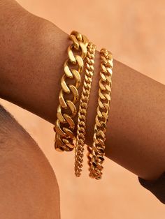 OUR CLASSIC CHUNKY CUBAN LINK COLLECTION IS AVAILABLE IN NECKLACES,  BRACELETS. THEY ALSO COME IN TWO WIDTH 13MM OR 15MM, CHOOSE YOUR DESIRED OPTIONS IN THE DROP DOWN MENU BELOW. WIDTH: 13MM AND 15MM NECKLACE LENGTH: 18” BRACLET LENGTH: 7.5” ALL OUR JEWELRY IS MADE TO LAST AND WITH LOVE, PLEASE VISIT OUR CARE PAGE FOR Chevron Friendship Bracelet, Cuban Necklace, Friendship Bracelets Tutorial, Jewelry Accessories Ideas, Necklaces And Bracelets, Paracord Bracelets, Bracelet Tutorial, Cuban Link, Friendship Bracelet Patterns