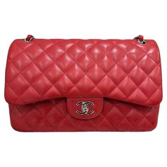 Chanel Crossbody, Fashion Handbags, Purses Crossbody, Messenger Bag, Crossbody Bag, Chanel, Handbags, Red