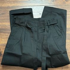 J Crew Paper Bag Waist Pants - Nwot - Size 10 Solid Color Paperbag Waist Pants For Work, Belted Wide Leg Paperbag Waist Pants For Work, Black Belted Work Pants, Black Belted Pants For Work, Black Cotton Office Bottoms, Black Cotton Office Pants, Office Paperbag Waist Pants With Pockets, Cotton Paperbag Waist Pants For Work, Black Paperbag Waist Bottoms For Fall