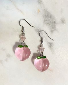 Peach earrings Peach Accessories, Aesthetic Peach, Peach Jewelry, Diy Earrings Easy, Cute Peach, Peach Earrings, Peach Aesthetic, Peach Fruit, Earrings Dangling