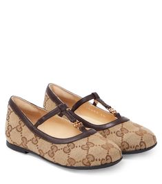 Double G leather-trimmed ballet flats in brown - Gucci Kids | Mytheresa Gucci Flat Shoes, Girls Loafers, Gucci Flats, Target Kids, Gucci Kids, Brown Flats, Girls Shoes Kids, Gucci Shoes, Dolce & Gabbana