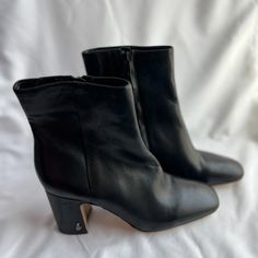 New! Fawn Ankle Black Bootie Size 9.5 Style #Ec0232942 The Fawn Booties Will Let You Be The Star Of The Show, With A Comfy Block Heel And Just The Right Height. A Classic Silhouette That Won't Get In The Way. Heel Height: 3 Inches Toe: Square Closure: Zipper Material: Leather Boot Shaft: 5.4 Inches Calf Circumference: 9.8 Inches Material: Leather, Fabric, & Synthetic Insole: Synthetic New Without Box Offers Welcome! High Ankle Booties With Padded Ankle For Work, Workwear High Ankle Booties With Padded Ankle, Ankle-high Boots With Padded Ankle, Medium Width, Ankle-high Booties With Padded Ankle, Ankle-high Boots With Padded Ankle And Medium Width, Medium Width Padded Ankle Booties, Chic Round Toe Boots With Heel Pull Tab, Fall Heeled Boots With Heel Tab And Medium Width, Booties With Padded High Ankle And Medium Width