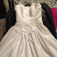 Selling A Debutante Dress That Was Only Worn Once For Debutante, It Is Technically A Wd. In Good Condition- Missing A Few Beads On One Strap, But All In All Looks Brand New. Comes With A Matching Shaw. The Dress Is Absolutely Beautiful With Gorgeous Bead Work Along The Top, Bottom, And Back Of Dress. Size 6 In Women. Will Need To Be Cleaned Before Worn Wedding Dress Color, Visual Archive, Sparkle Wedding Dress, Top Wedding Dresses, Colored Wedding Dresses, Beaded Top, Size 6 Dress, Cute Hairstyles, One Shoulder Wedding Dress