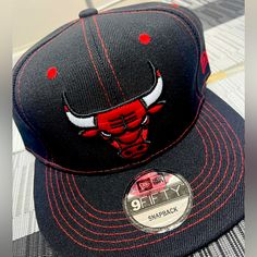 the chicago bulls hat is on display at the game against the detroit red sox in toronto, canada