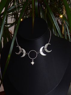 "Moon Path" necklace for witches and fairies. The entire piece is entirely made of stainless steel to be able to resist water and last over time. In addition to embodying a style that is both elegant and enchanted, each piece of jewelry is imbued with a unique magical intention. You can find it below: "May the changing phases of the moon guide you on your inner journey, bringing you the strength to let go during waning, the clarity to manifest your desires during growth, and the wisdom to accept the cycles of life in the fullness of full moon." I imbue the piece with its intention just before sending, especially for you. 🌙✨ Welcome to the captivating world of Enchanted Elegance, where magic meets elegance! ✨🔮 Discover a collection of simple, chic and elegant jewelry designed especially f Magical Jewelry Pendants, Witch Necklace Pendants, Fairy Moon, Inner Journey, Witch Necklace, Necklace Moon, Phases Of The Moon, Magical Jewelry, Moon And Star