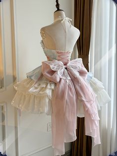 This price is for a train only. Lolita Accessories:Big Bow Train High Low Princess Dress, Flower Shaped Dress, Kawaii Parasol, Pink Bow Dresses, Butterfly Themed Clothes, Big Ribbon Dress, Princess Tutu Cosplay, Butterflycore Outfit, Bows On Dresses