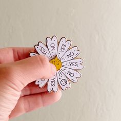 Cute Brooch Pins, Interactive Pins, Enamel Pin Design, Flower Spinner