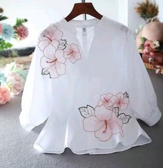 White Shirt Women, Chiffon Flower, White Shirts Women, Embroidery Designs Fashion, Ladies Tops, Embroidery Blouse, Stylish Dress Designs, Embroidery Fashion