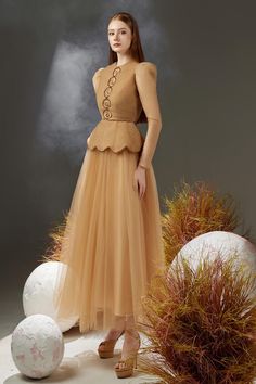 Elegant Beige Dress With Flared Skirt, Tulle Skirt Dress For Fall, Flowy Tulle Skirt Dress For Fall, Fall Tulle Dress With Flowy Skirt, Beige Flared Party Dress, Beige Flared Skirt Dress For Party, Long Tulle Skirt Dress For Fall, Elegant Cream Tiered Skirt Dress, Beige Flowy Long Skirt Dress