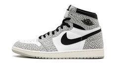 Nike Noir, All Jordans, Retro Basketball Shoes, White Cement, Jordan 1 High Og, Nike Dunk High, Air Jordan 1 Retro High Og, Nike Sb Dunk, Jordan Sneakers