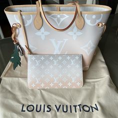 Brand New With Box And Dustbag. Guaranteed Authentic. Sold Out. Asking Over Retail Due To Scarcity. Louis Vuitton Big Bag, Louis Vuitton Neonoe, Bucket Tote Bag, Louis Vuitton Neverfull Monogram, Louis Vuitton Limited Edition, Future Dreams, Travel Luxury, Lv Purse, Bag Obsession