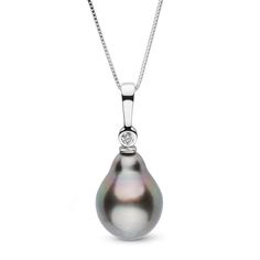 Simple and elegant, this Aspire Collection pendant features a single diamond above a lustrous, AAA-quality, drop shape, 11.0-12.0 mm Tahitian pearl. The pendant setting is finely crafted in 14 karat gold and set with a beautiful 0.02 cttw round-cut, bezel-set diamond. This piece comes with a 14K gold box chain. Tahitian Pearl Teardrop Jewelry For Formal Occasions, Pearl Diamond Pendant, Pearl Drop Pendant, Gold Rope Chains, Gold Box, Bezel Set Diamond, French Polynesia, Pearl Set, Pearl Types