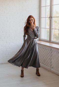 The must-have wrap top dress made from 100% high quality linen. This comfortable long sleeved dress has a V-neckline, side pockets and a wide tie belt that emphasizes the waist. Featured in the Gray shade here, this elegant and timeless linen piece is available in a variety of colors. ♠ If you would like a removable Slip dress in addition to your Linen dress, please check the Slips section: http://etsy.me/36T5ZQu ♠ Sizes The model on the picture is 165 cm/5'5" tall and is wearing size S Have a l Fall Linen Midi Dress With V-neck, Long Sleeve Linen Dress For Work, Long Sleeve Linen Midi Dress For Fall, Elegant Long Sleeve Linen Midi Dress, Fall Linen, Plus Size Linen, Midi Dress Elegant, Linen Clothing, Linen Midi Dress