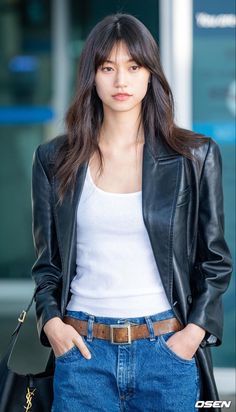 Doyeon Wekimeki, Kim Doyeon, Causal Outfits, Icons Kpop, Airport Fashion, 가을 패션, Fashion Week Street Style, Airport Style