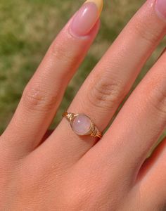 handmade rose quartz wire wrapped ring  bead size: 6mm Made with anti tarnish wire and won't turn your finger green! ring care tips:  1) keep out of water and harsh chemicals ex: perfume/ lotion 2) keep in a dry place Thank you for visiting my shop❤️ Engagement Ring Wraps, Wire Wrapped Rose, Perfume Lotion, Wire Jewelry Rings, Azurite Jewelry, Ring Wire, Green Ring, Deer Park, Wire Ring