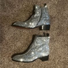 These Boots Crafted By Giuseppe Zamora Launched In Conjunction With Swae Lee Are A Statement Piece And An Excellent Addition To Anyone’s Wardrobe Who Likes To Stand Out. They Are European Size 43 Which Are About A 9~9.5 In Us Sizes. Two Pairs Were Bought And Only One Was Worn, So This Is Brand New Other Than Being In A Shoe Display Case. There Are No Scuff Marks On The Bottom From Use And The Zippers Work Perfectly. Please Reach Out With Any Questions. Glamorous Formal Heeled Boots With Round Toe, Designer Snip Toe Boots For Party, Spring Party Patent Leather Boots, Glamorous Formal Boots With Almond Toe, Leather Snip Toe Heels For Party, Designer Heeled Boots For Fall Party, Winter Party Boots With Almond Toe, Glamorous Formal Boots With Round Toe, Fall Designer Party Heeled Boots