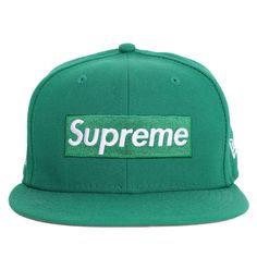 Authentic new Supreme Easy Fit Cap in Green. This stylish cap features green with white Supreme stitching with a classic patch on the side that reads Opening Day 2021, rear has stitched World Famous and under cap says No Comp in pink. Marked 7 5/8 60.6 cm Fits a L-XL head Casual Baseball Cap With Logo Detail, Casual Cap With Logo Detail, Sporty Fitted Hat With Logo Patch And Flat Bill, Streetwear Fitted Hat With Logo Patch For Baseball Season, Casual Snapback Hat With Logo, Casual Hat With Logo And Curved Brim, Casual Snapback Baseball Cap With Appliqué Logo, Casual Baseball Cap With Appliqué Logo, Green Fitted Hat For Baseball Season